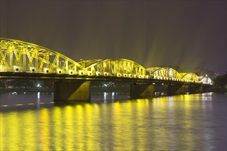 Trang Tien Bridge