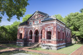 Sala Phra Wiharn Daeng