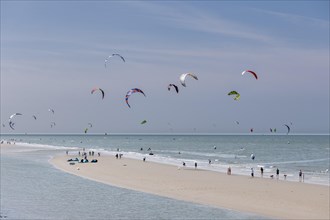 Kitesurfers
