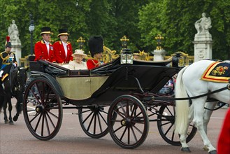 Carriage with Queen Elizabeth II. and Prince Philip