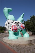 Nana sculpture by Niki de Saint Phalle