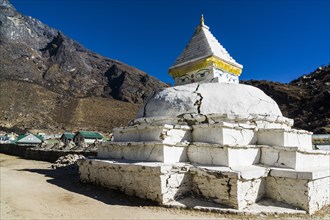 Stupa of the village of Khumjung