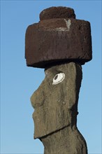 Moai with a Pukao or topknot