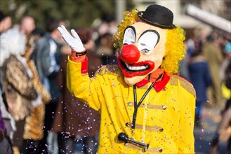 Clown at Mattli-Zunft carnival procession
