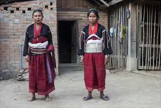 Two local women from the tribe of the Palaung in typical clothes
