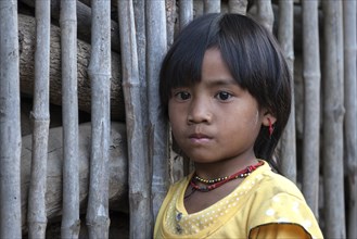 Local girl from the tribe of the Palaung