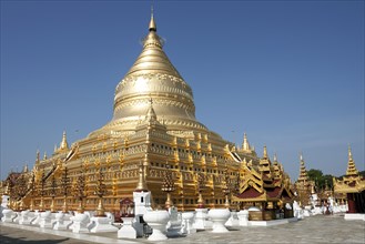 Golden stupa of Shwezigon Pagoda