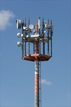 Transmission mast