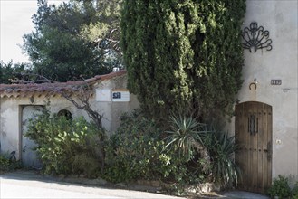 Alma Mahler-Werfel and Franz Werfel lived in this house in exile in 1940, Sanary-sur-Mer