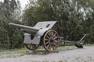Cannon 105-28