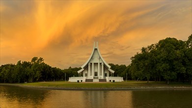 Uposatha at Wat Phra Dhammakaya temple at dawn