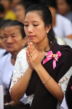 Praying woman at Bigboon pilgrims' procession
