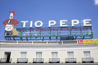 Tio Pepe sign in Sol Square