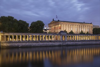 Alte Nationalgalerie and River Spree