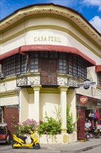 Casa Feril on Calle Crisologo