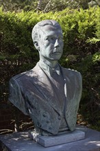 Bust of Prince Karel