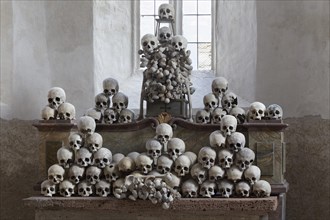 Altar with skull and bones