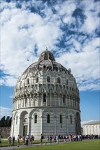 Battistero baptistery in the Piazza del Duomo