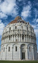 Battistero baptistery in the Piazza del Duomo