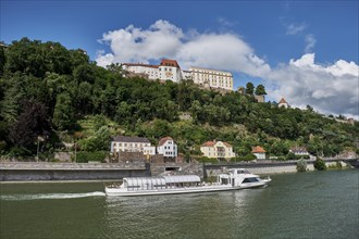 View over the Danube to the castle Veste Oberhaus