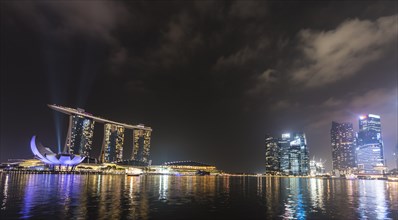 Laser show at the Marina Bay Sands Hotel and downtown area
