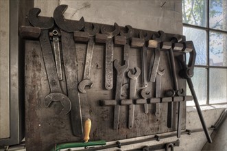 Tools for a steam engine from 1903