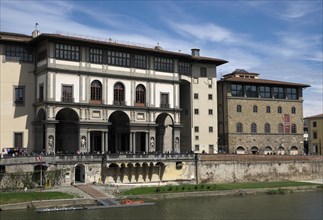 The Uffizi Gallery and the Museo Galileo on the banks of the Arno