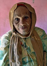 Old woman Berber