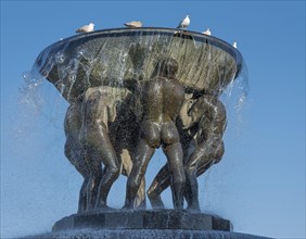 Bronze fountain by Gustav Vigeland