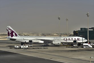 Qatar Airways' Boeing 777