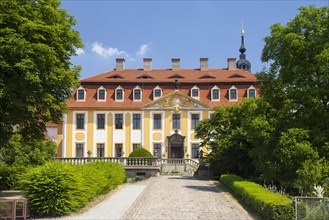 Schloss Seusslitz castle in Diesbar-Seusslitz