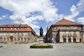 Town house and Bayreuth civic hall with Jean-Paul Memorial