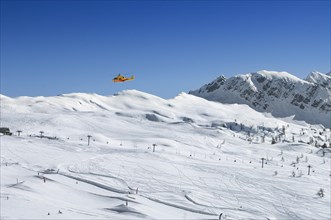 Rescue helicopter at Alpe Tognola