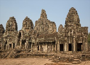 Bayon temple courtyard