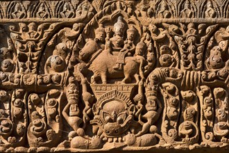 Uma Mahesvara relief on the lintel
