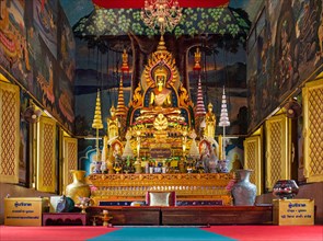 Buddha statue in Wat Phra Chao Tai Yai Ong Tue temple