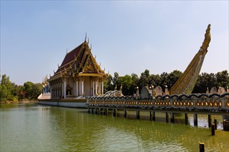 Wat Sa Suk Prasan temple ship in Wat Ban Na Muang