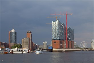 Elbe Philharmonic Hall and Columbus House