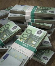 Bundled hundred euro bills