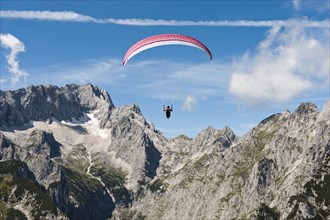 Paraglider