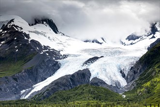 Worthington Glacier in the Chugach Mountains