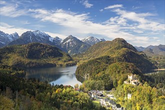 Alpsee lake with Schloss Hohenschwangau Castle in autumn