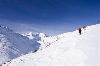 Ski touring in the ascent to the Kalfanwand in Val Martello