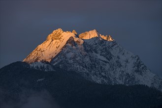 Mountains Kleiner Bettelwurf and Grosser Bettelwurf in the morning light