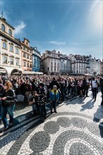 Crowd of people in front of the Old Town City Hall