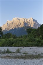 Mt Zugspitze and Mt Schneefernerkopf