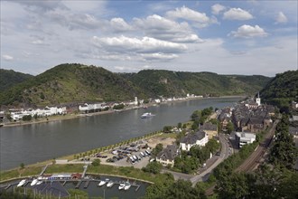 Rhine Valley with St. Goar and St. Goarshausen