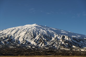 Snow peak of Snaeffelsjokull