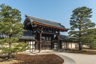 Gate of Tenryuji Temple