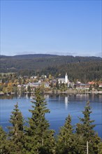 Lake Titisee in autumn